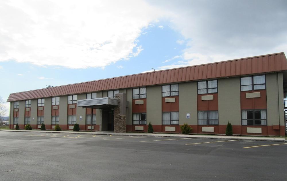 Best Western Gateway Adirondack Inn Utica Exterior foto