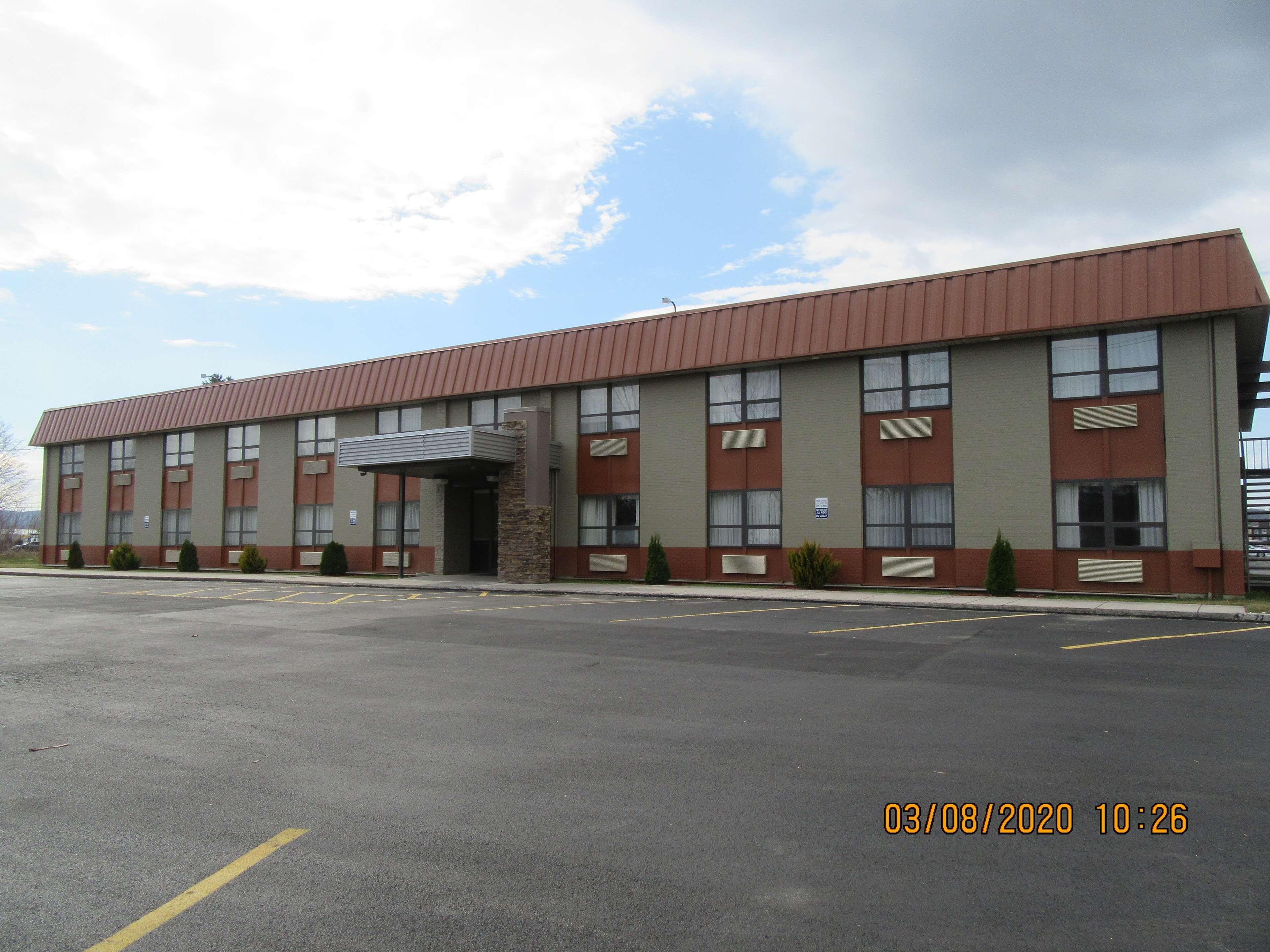 Best Western Gateway Adirondack Inn Utica Exterior foto